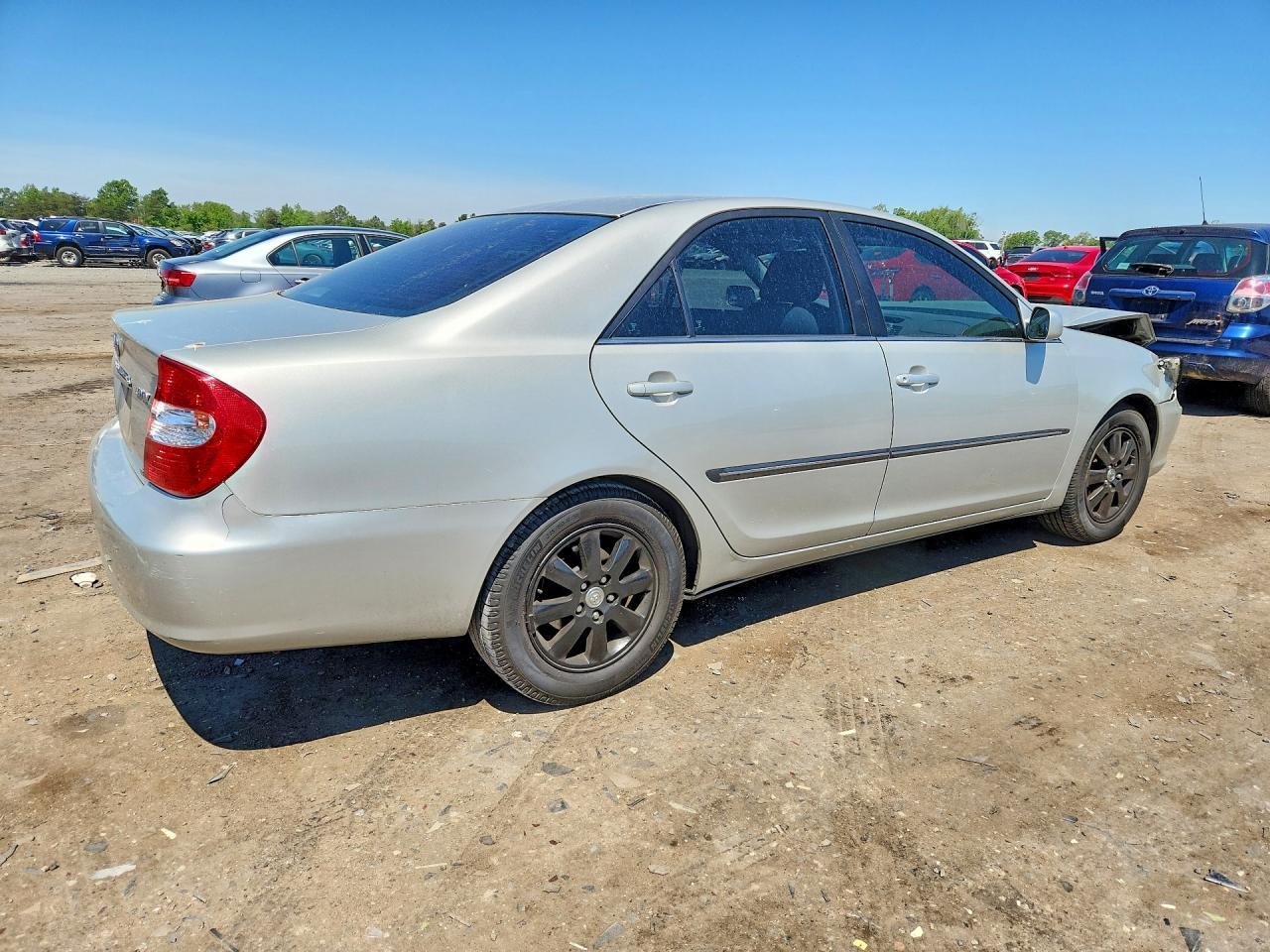 2003 Toyota Camry Xle V6 - Image 3