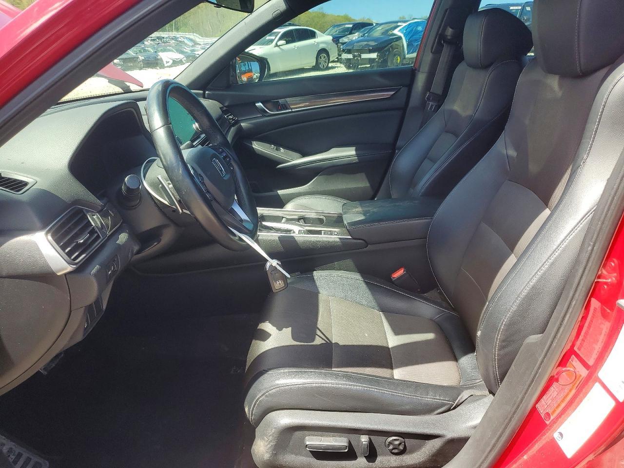 2018 Honda Accord Sport - Image 7