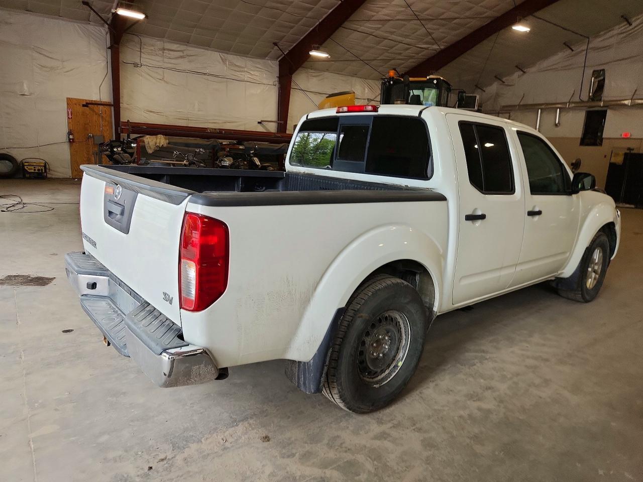 2018 Nissan Frontier S - Фото 3