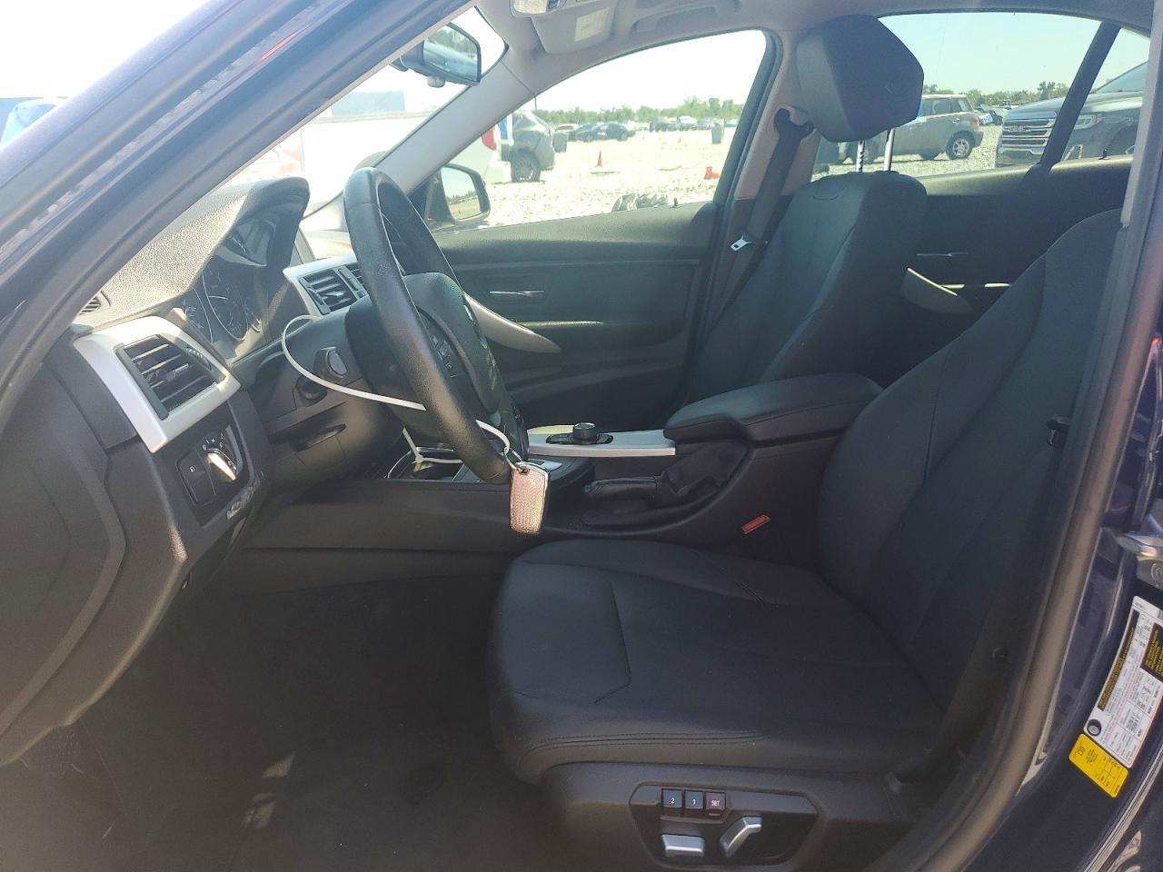 2018 BMW 320 I - Image 7