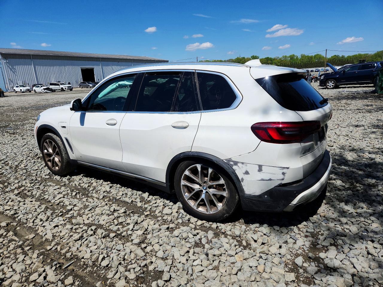 2023 BMW X5 xDrive45E - Фото 2