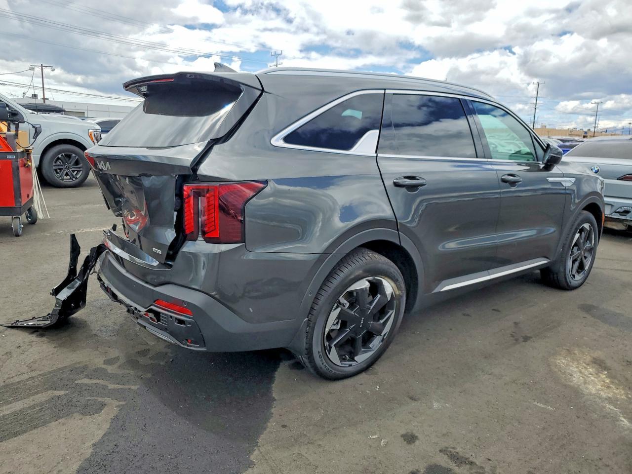 2025 Kia Sorento Sxp - Фото 3