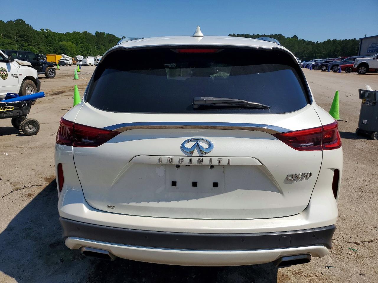 2021 Infiniti Qx50 Luxe - Image 6