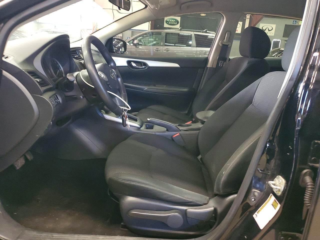2019 Nissan Sentra S - Фото 7