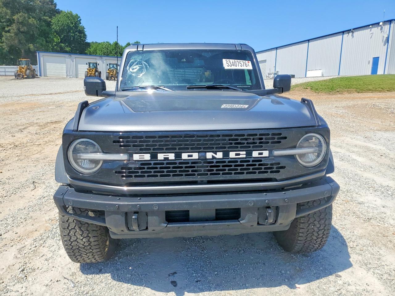 2025 Ford Bronco Badlands - Image 5