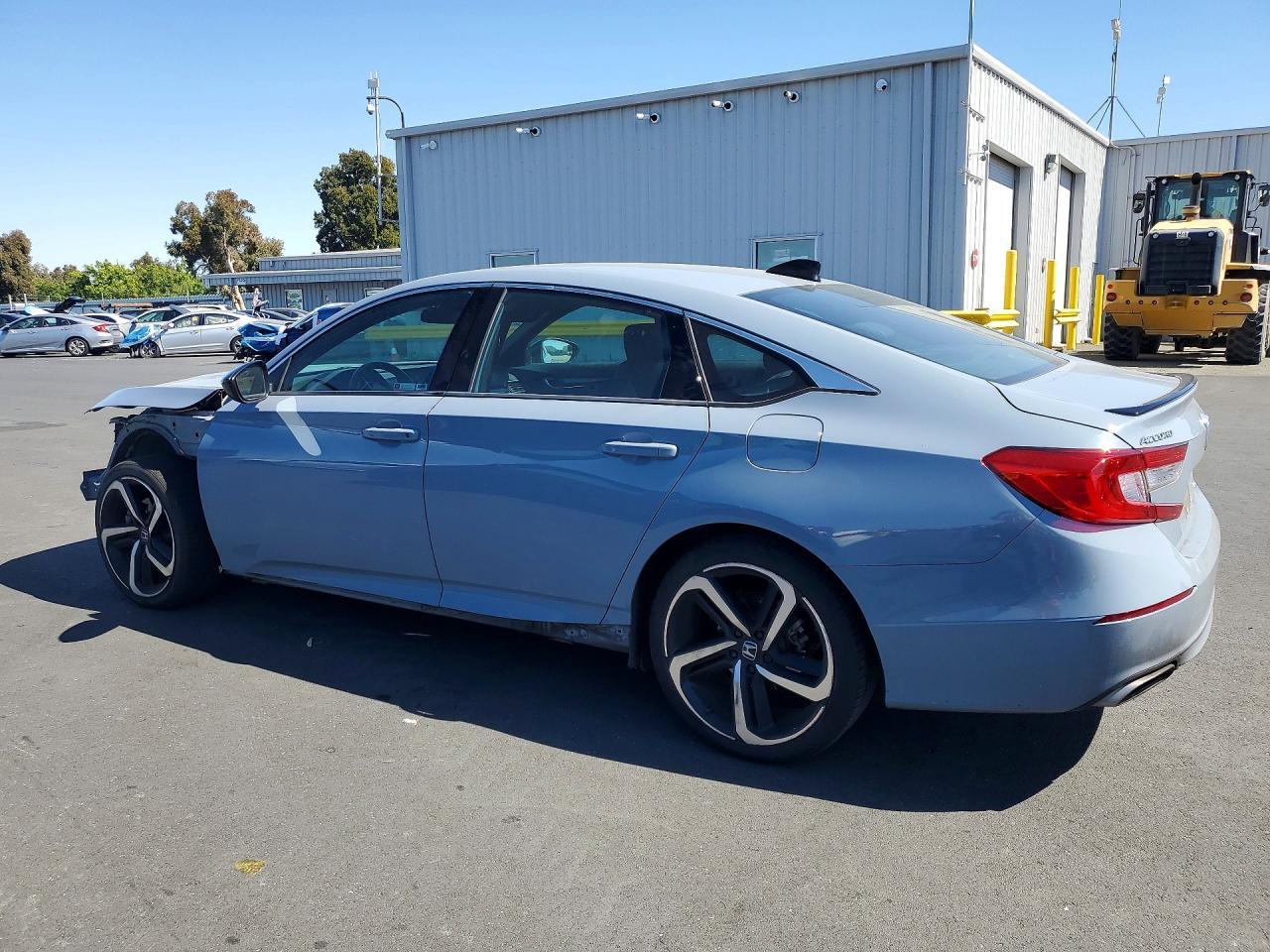2022 Honda Accord Sport - Фото 2