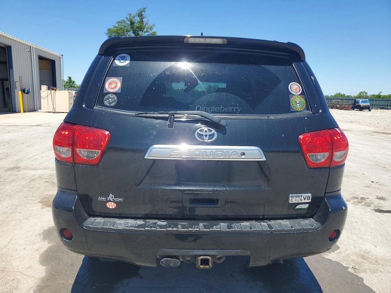 2013 Toyota Sequoia Platinum - Фото 6