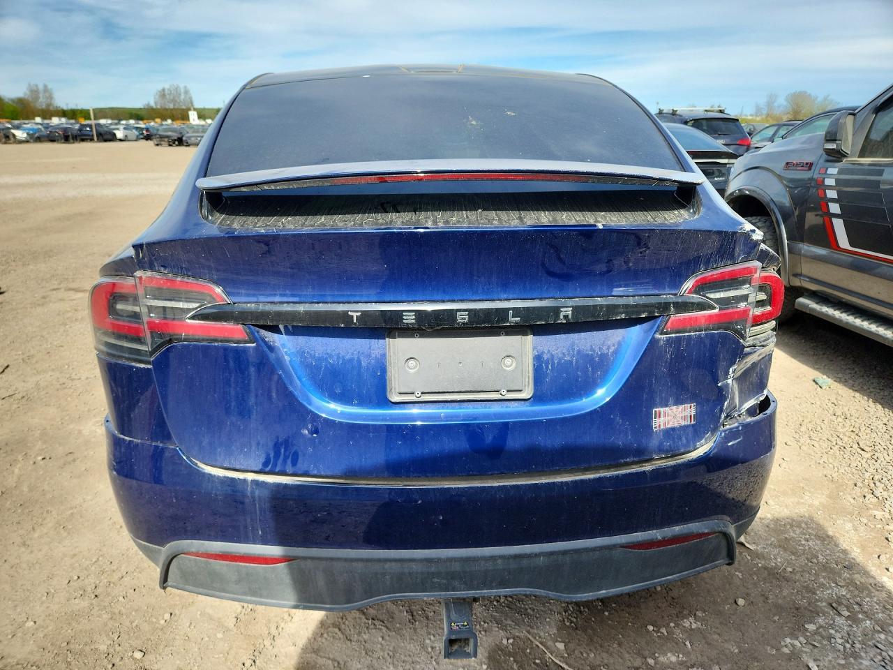 2023 Tesla Model X - Image 6