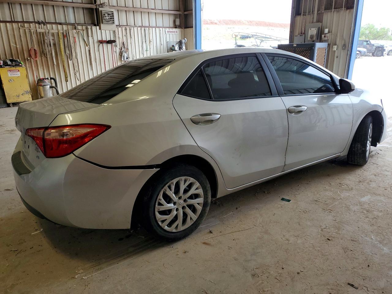 2019 Toyota Corolla Le - Image 3