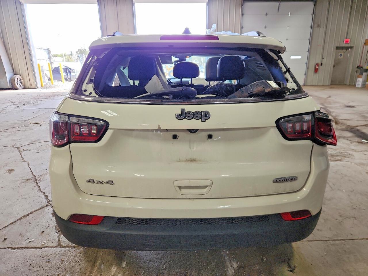 2018 Jeep Compass Latitude - Image 6