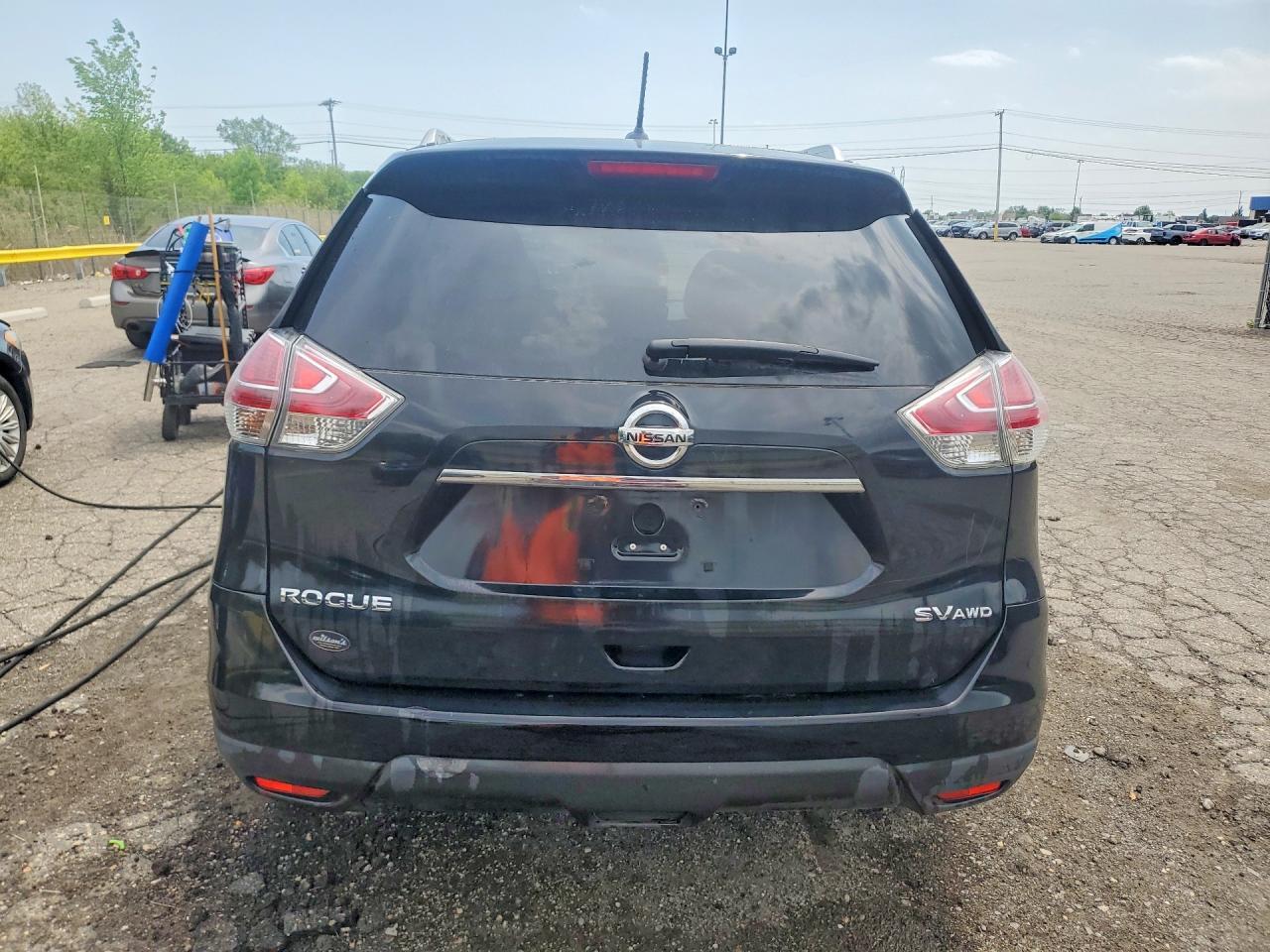 2016 Nissan Rogue S - Image 6
