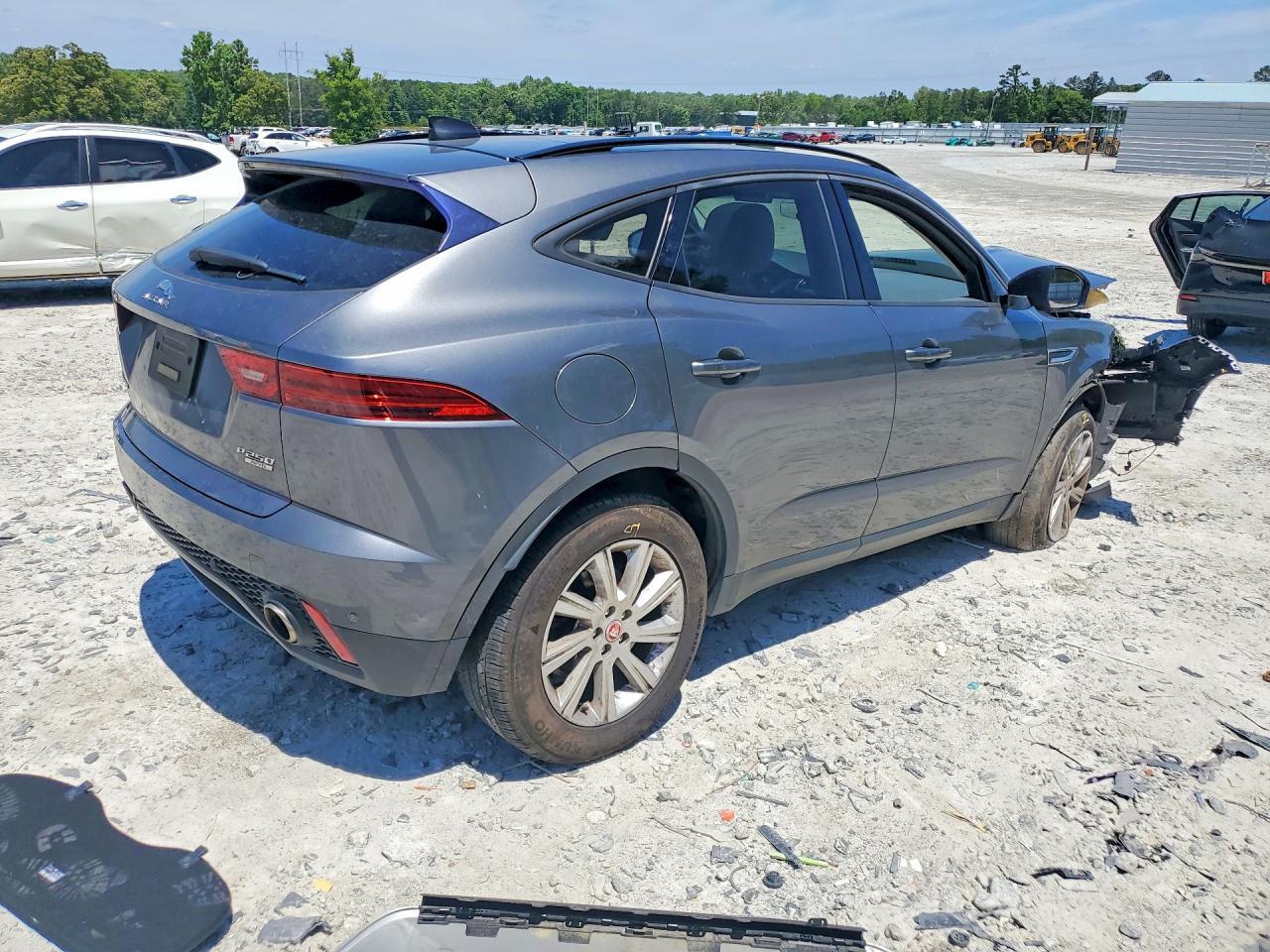2020 Jaguar E-Pace - Фото 3