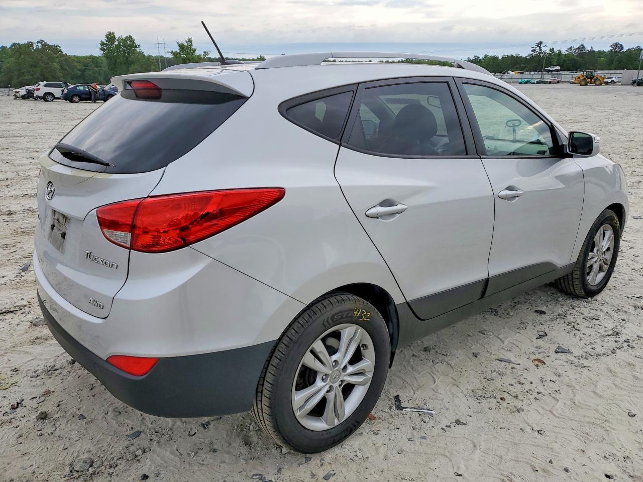 2013 Hyundai Tucson Gls - Фото 3