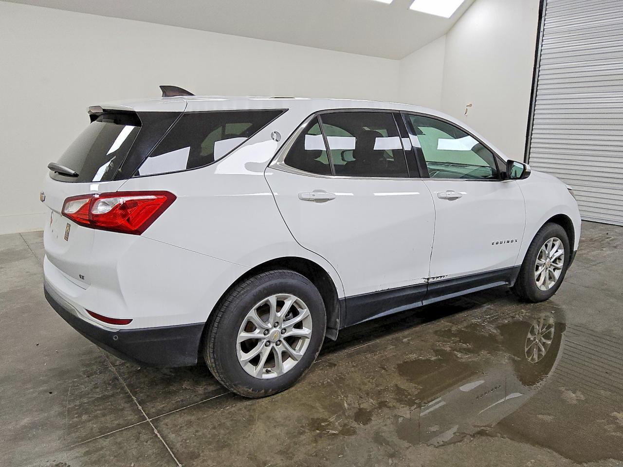 2019 Chevrolet Equinox Lt - Image 3