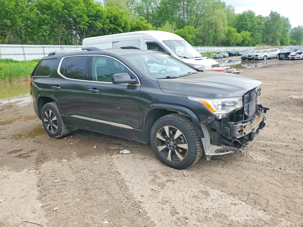 2017 GMC Acadia Denali - Image 4