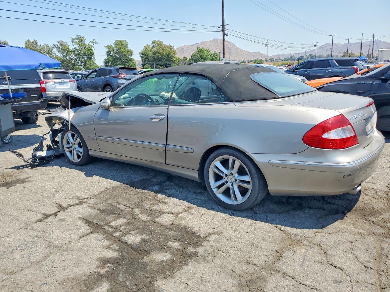 2006 Mercedes-Benz Clk 350 - Image 2