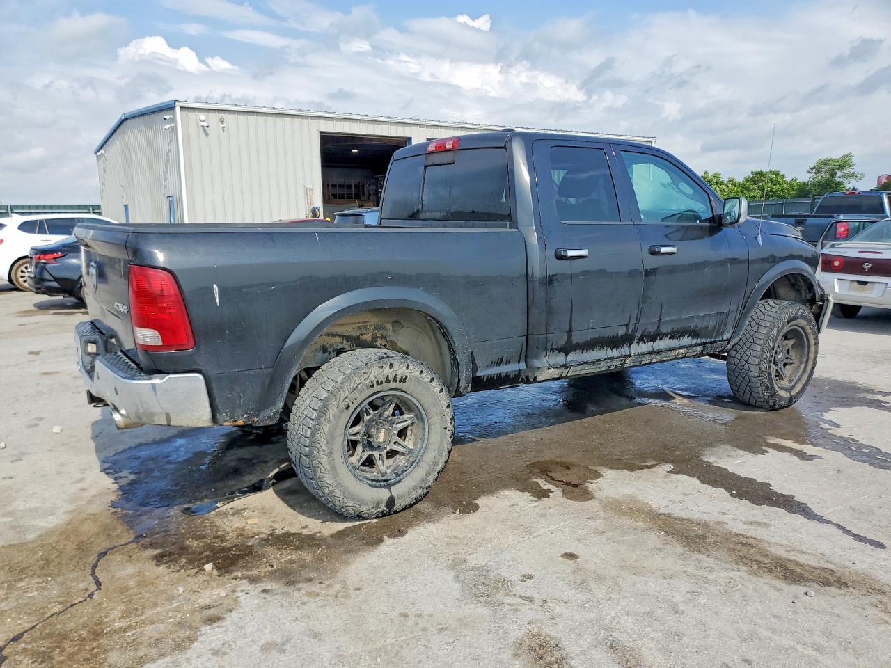 2011 Dodge Ram 1500 - Фото 3