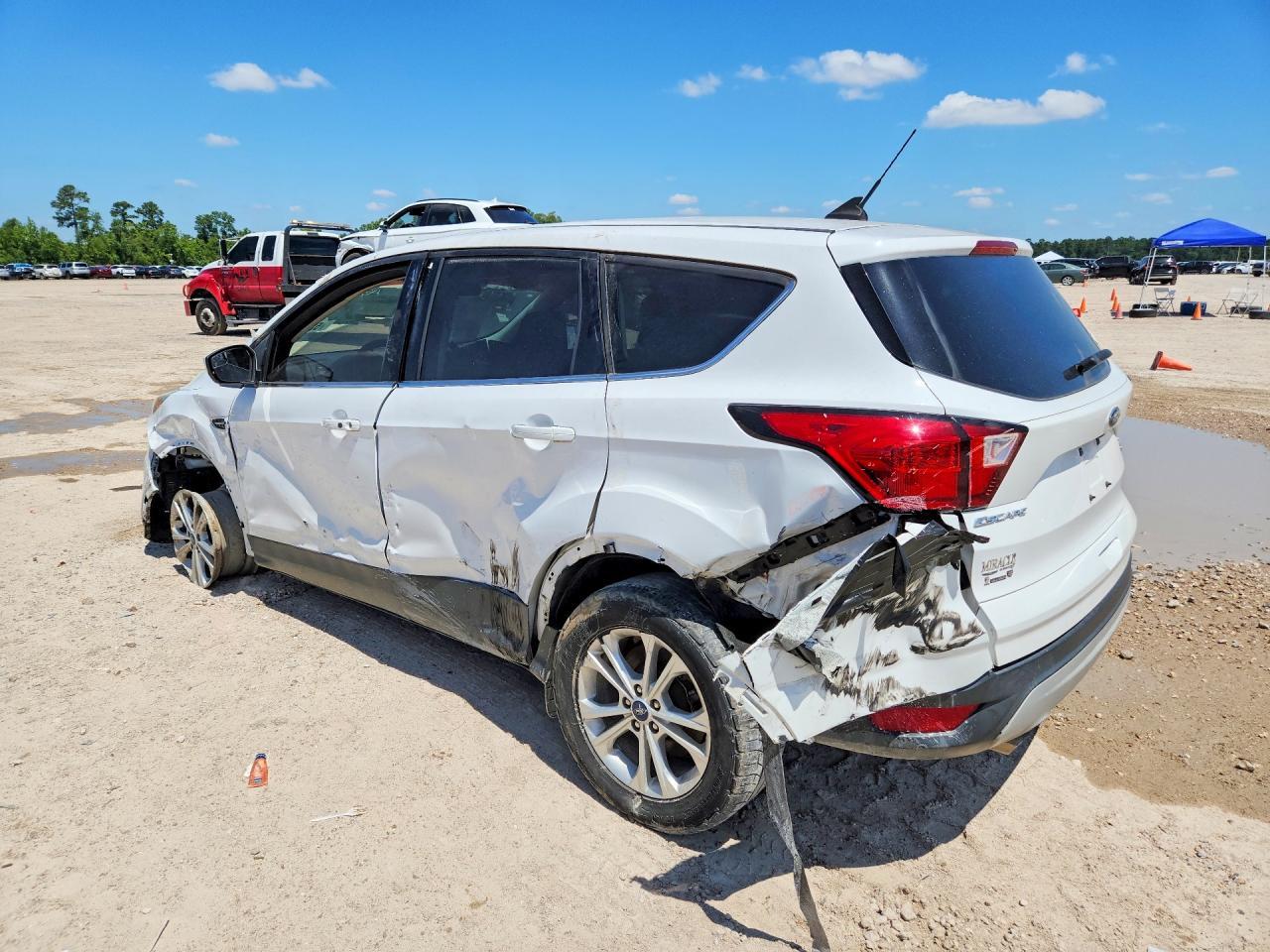 2019 Ford Escape S - Image 2