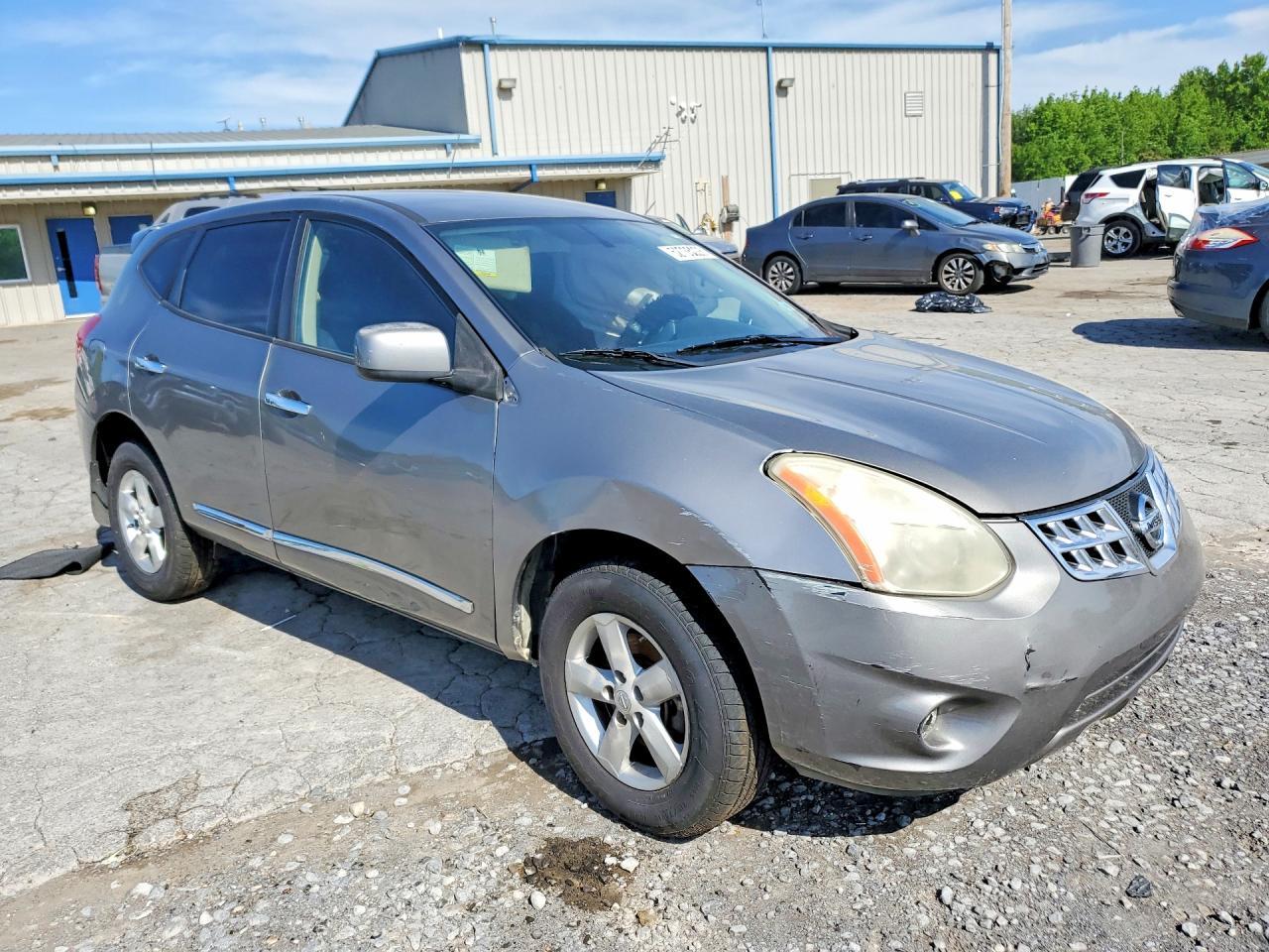 2013 Nissan Rogue S - Image 4