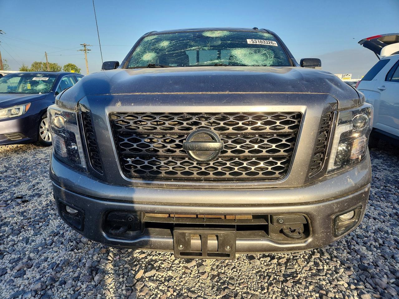 2018 Nissan Titan - Image 5