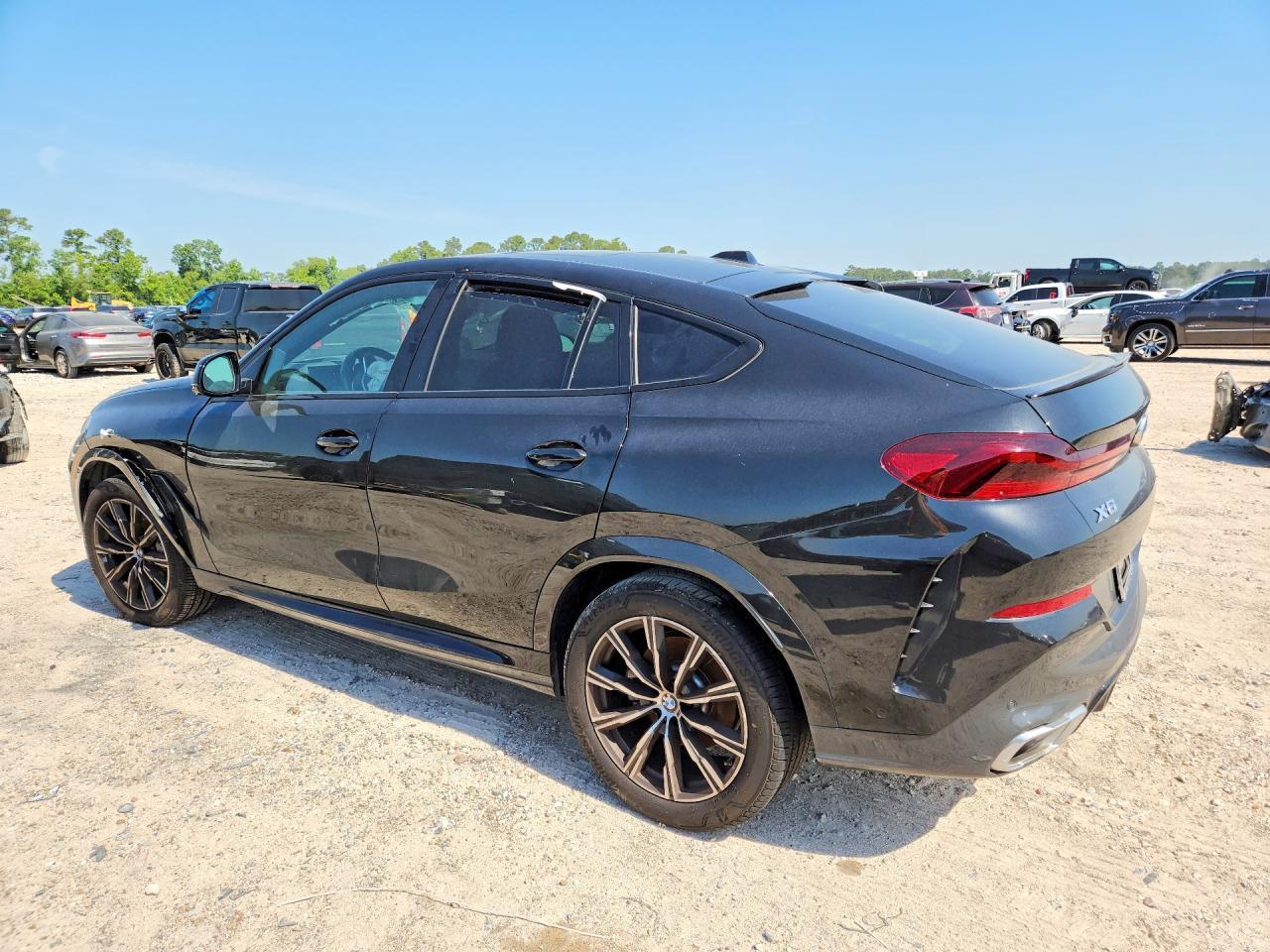 2025 BMW X6 xDrive40I - Фото 2