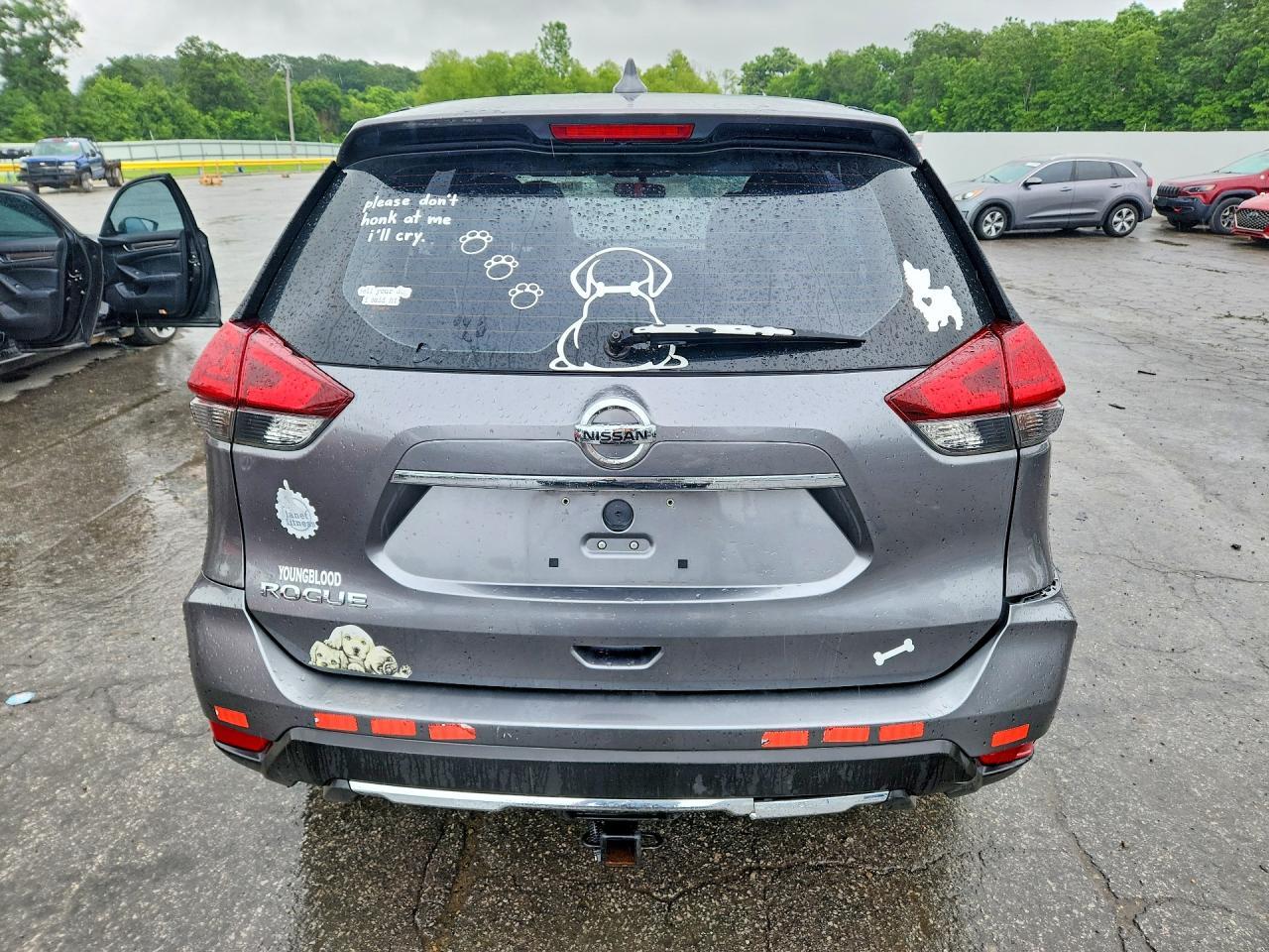 2017 Nissan Rogue S - Фото 6