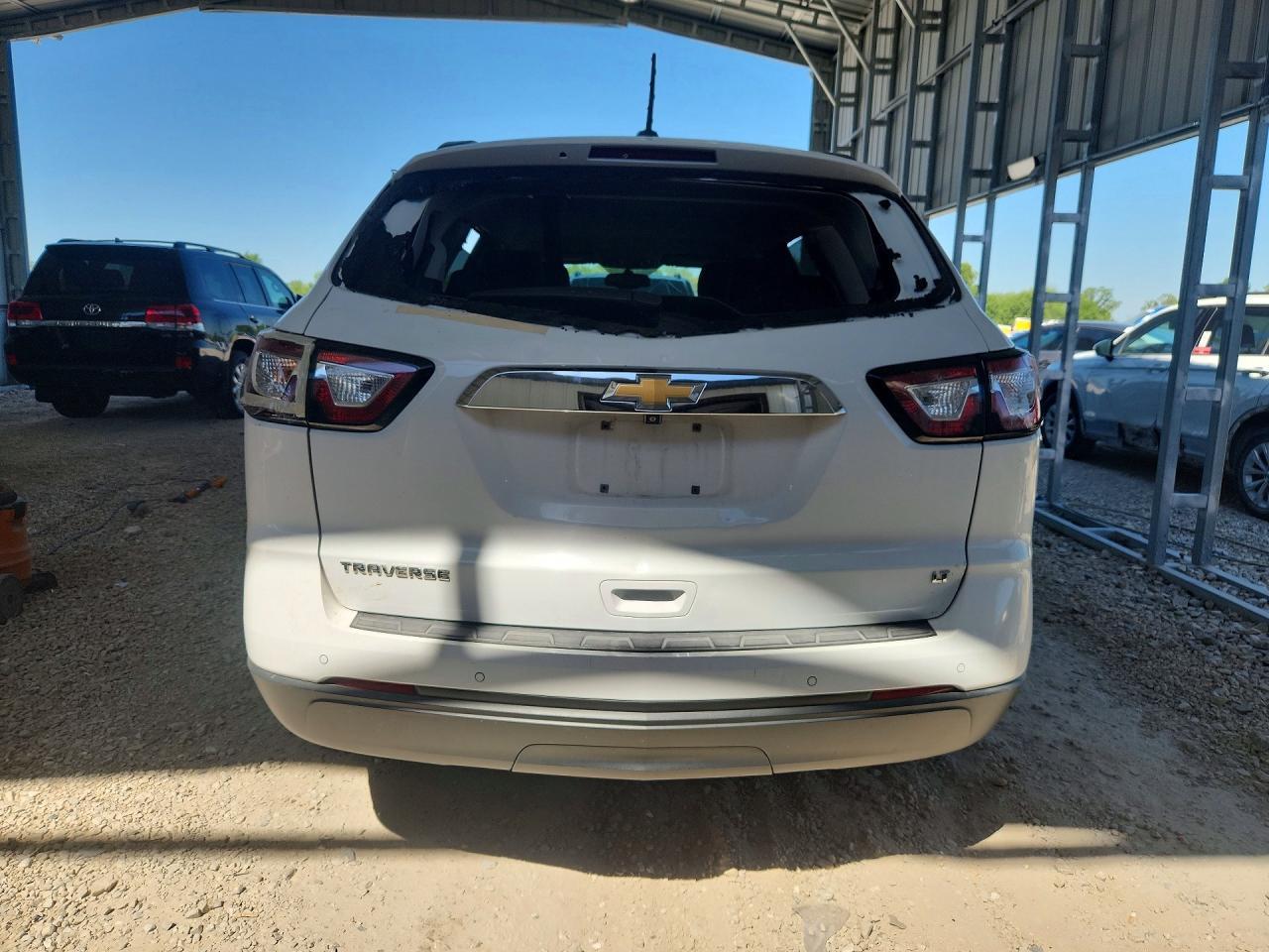 2017 Chevrolet Traverse Lt - Фото 6