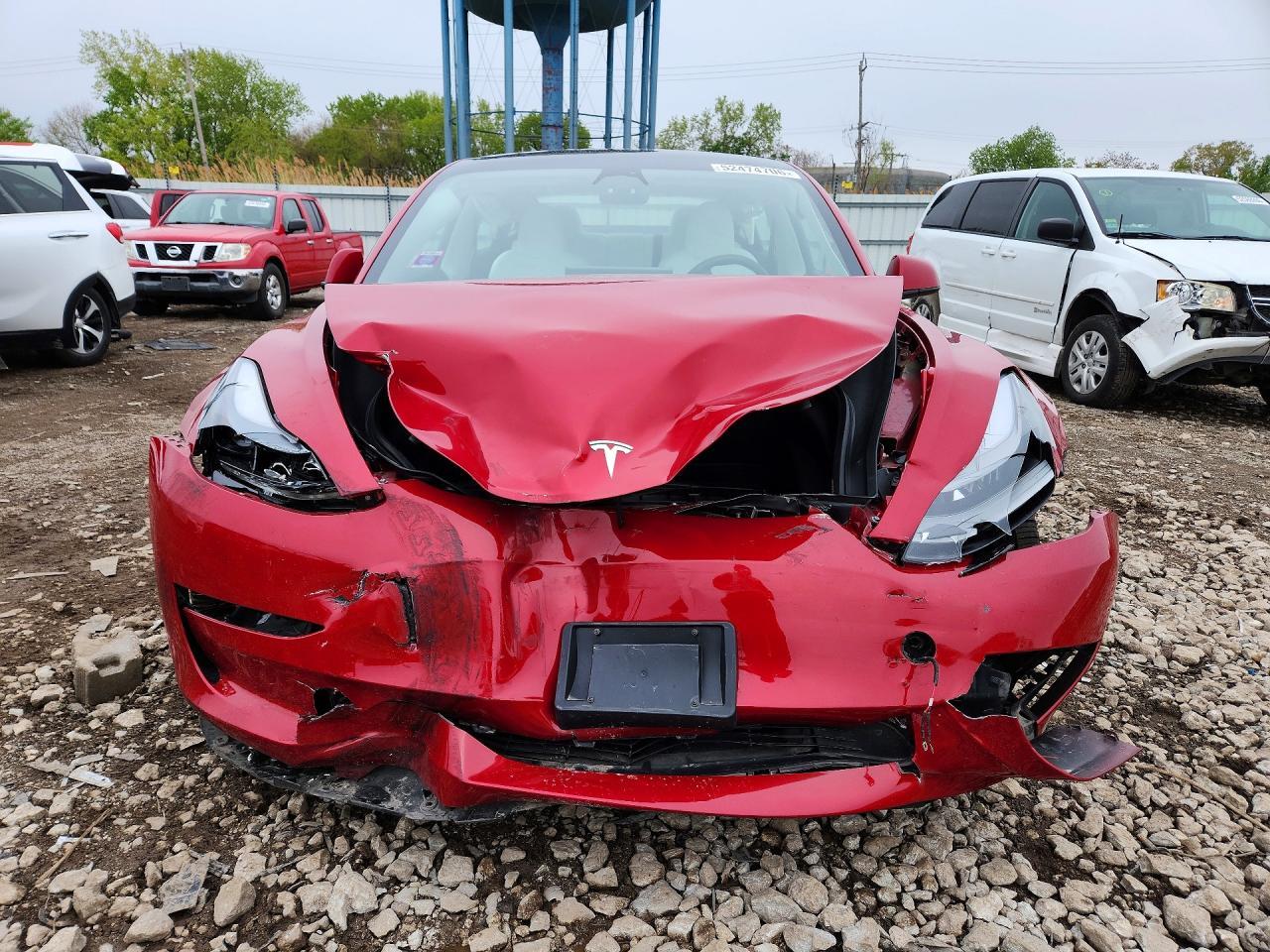 2023 Tesla Model 3 - Фото 5