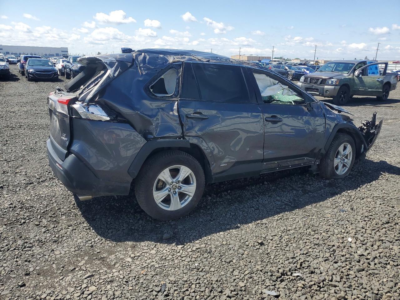 2021 Toyota Rav4 Le - Фото 3
