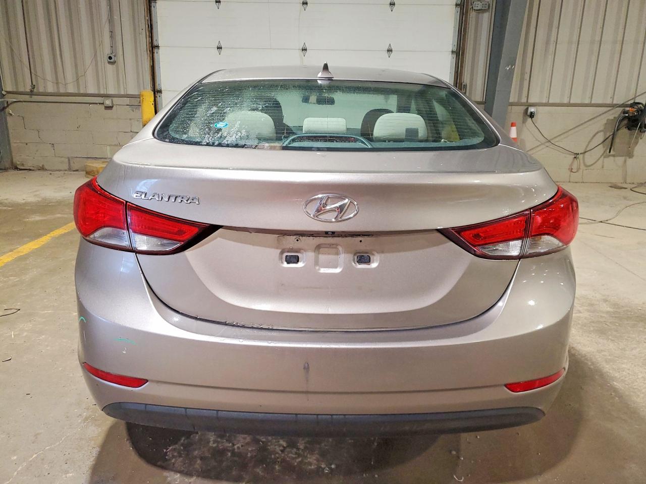 2014 Hyundai Elantra Se - Фото 6