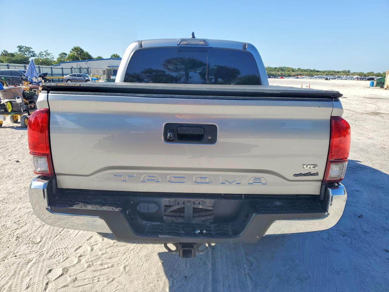 2021 Toyota Tacoma Sr5 V6 - Фото 6