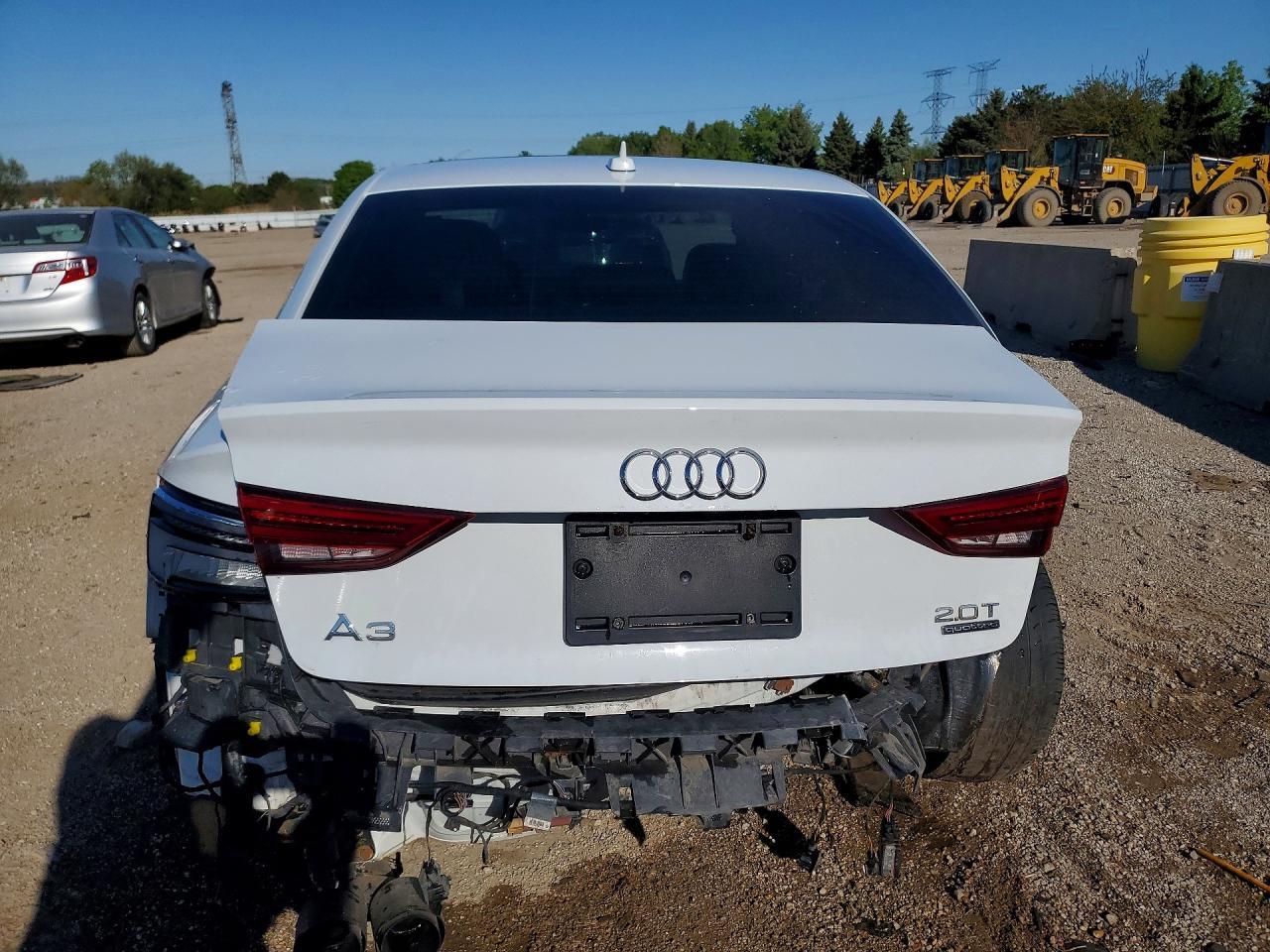 2018 Audi A3 Premium Plus - Фото 6