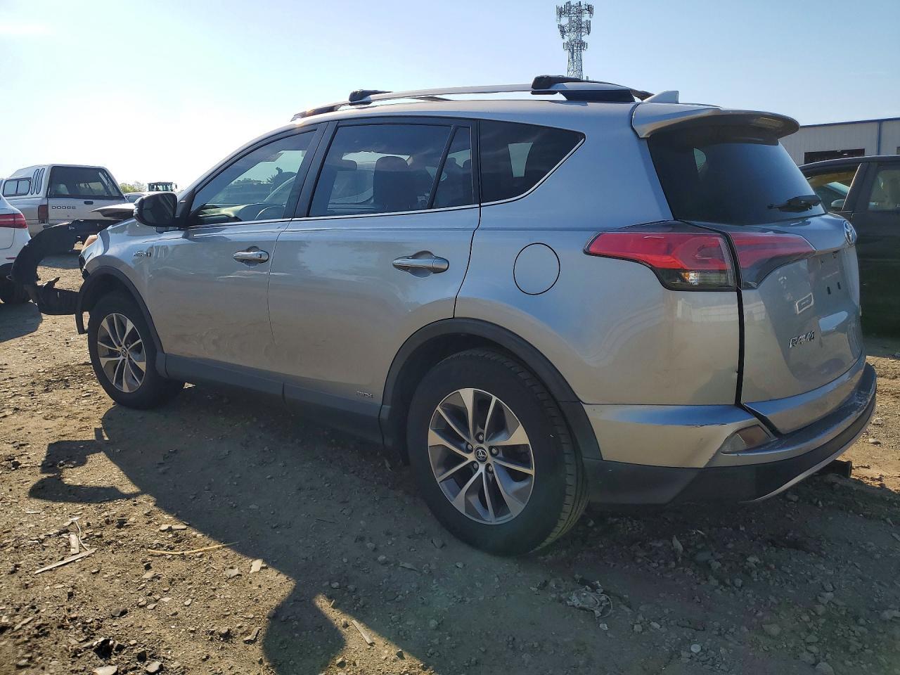 2018 Toyota Rav4 Hybrid Le - Фото 2