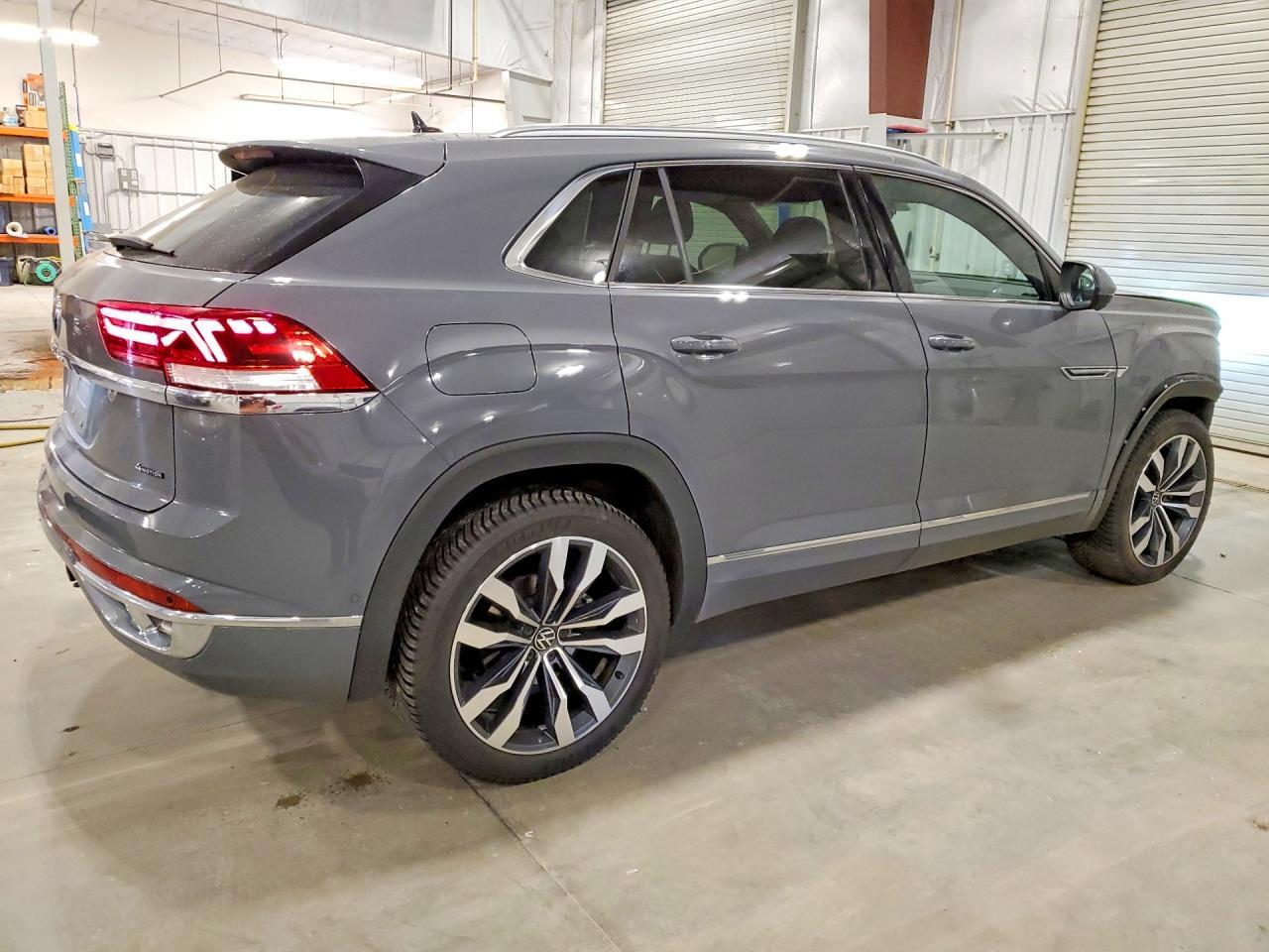 2023 Volkswagen Atlas Cross Sport Sel Premium R-Line - Фото 3