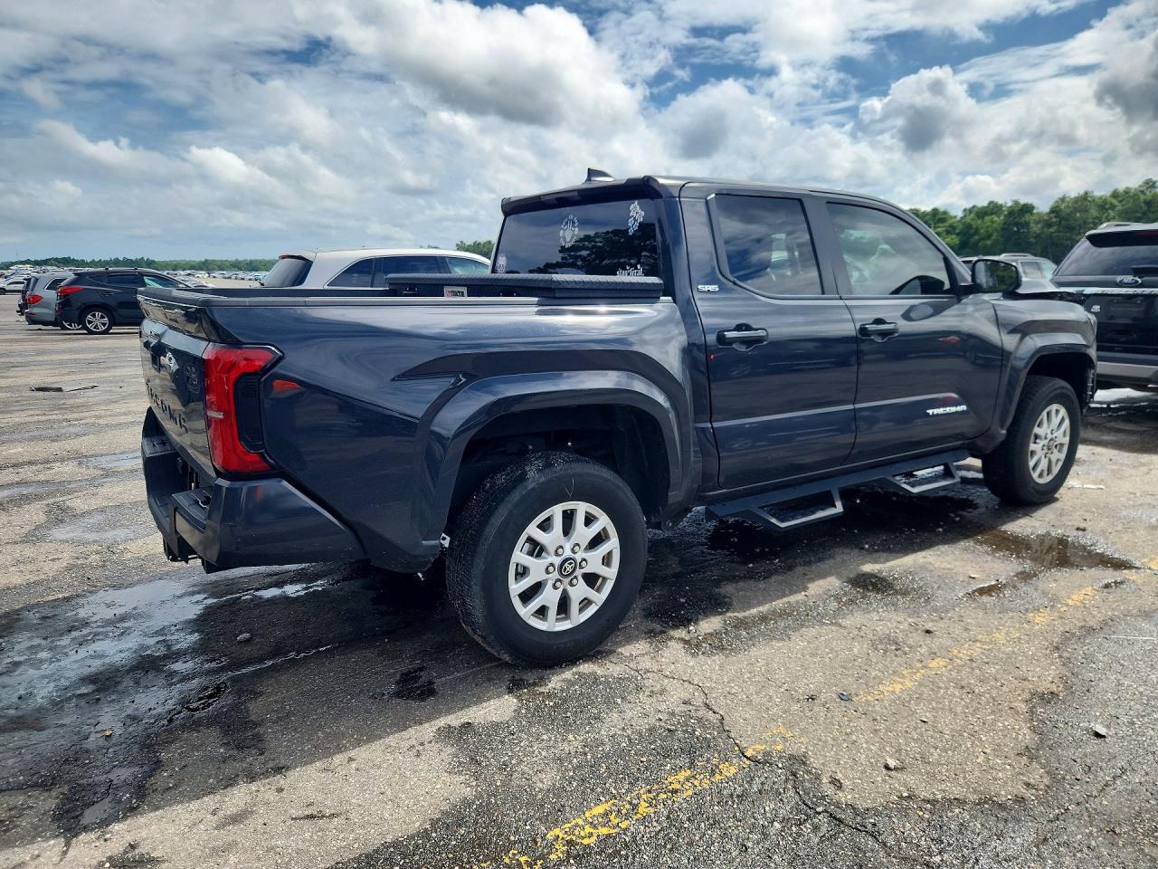 2024 Toyota Tacoma Sr5 - Image 3