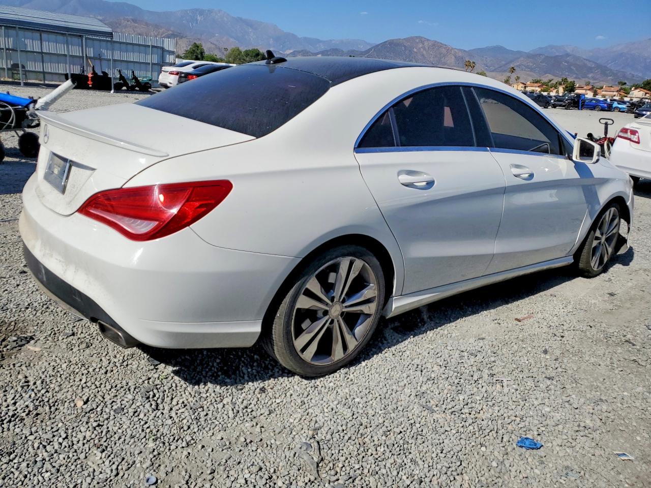 2014 Mercedes-Benz Cla 250 - Фото 3