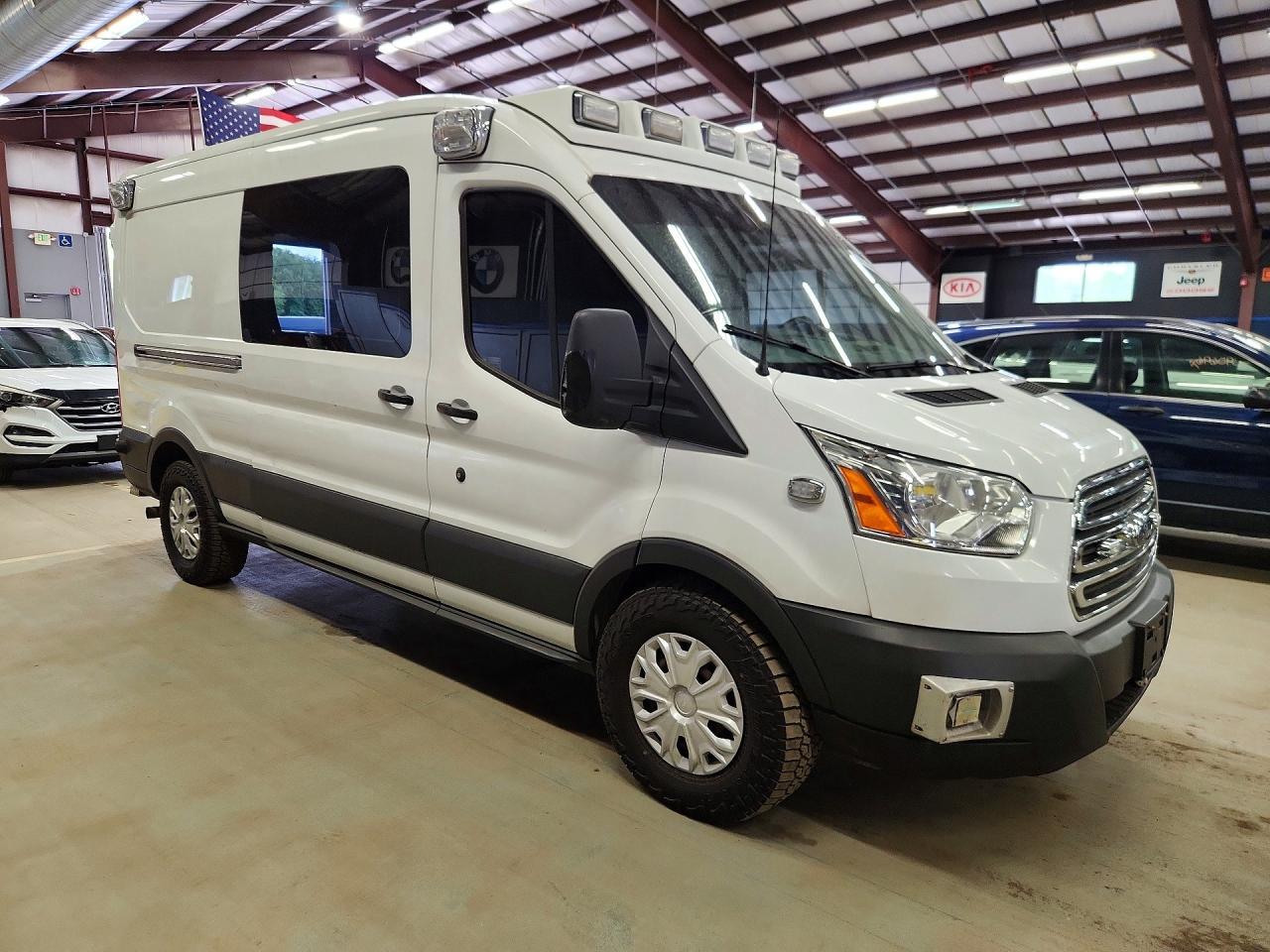2015 Ford Transit T-250 - Фото 4