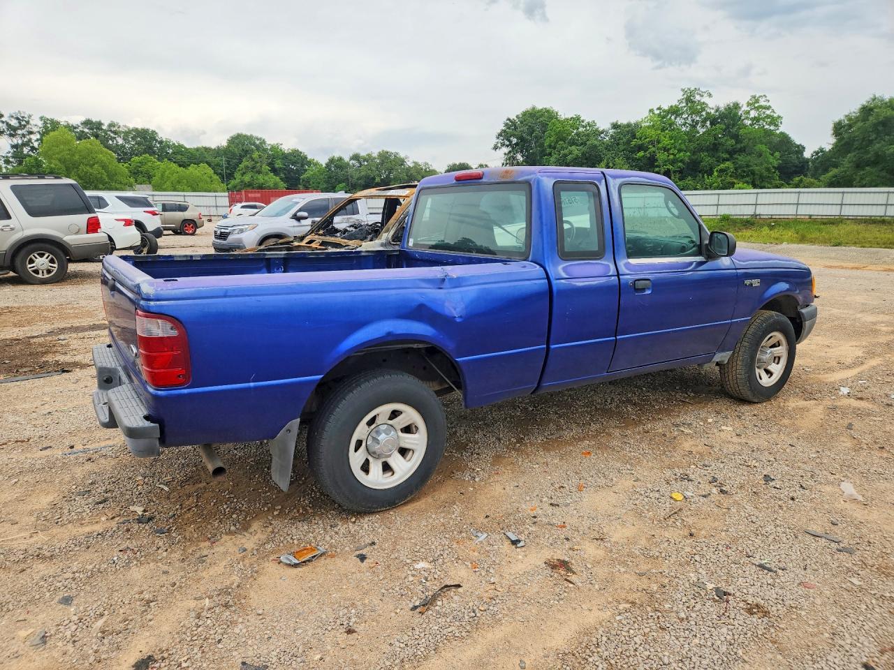 2003 Ford Ranger Super Cab - Image 3