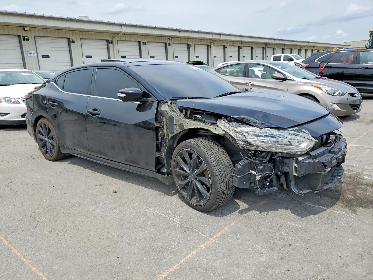 2020 Nissan Maxima Sr - Image 4