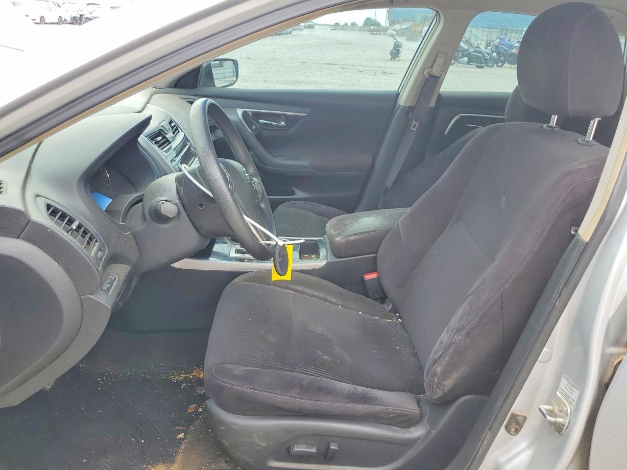 2013 Nissan Altima - Фото 7