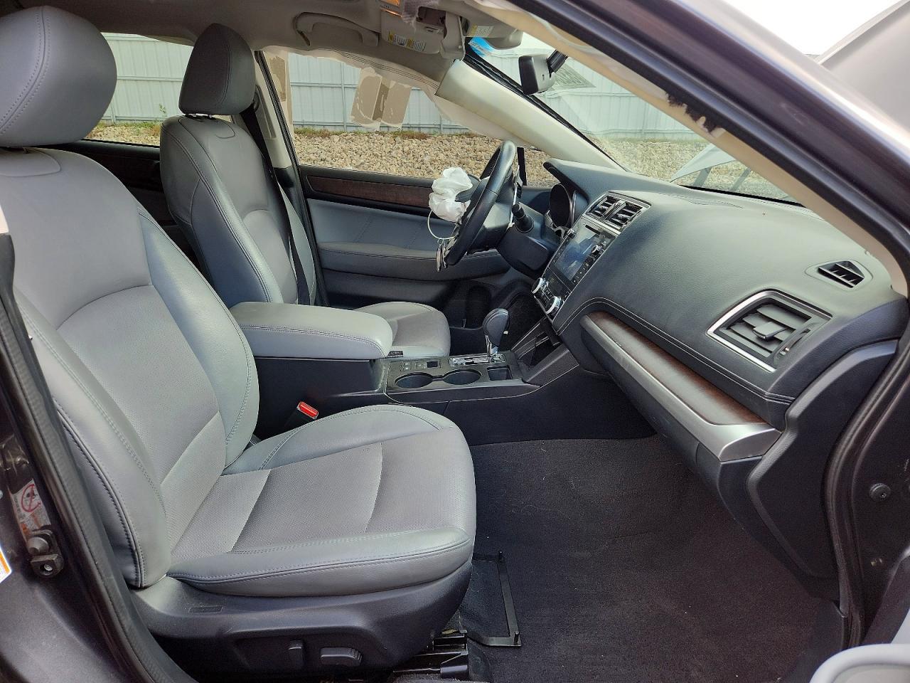 2019 Subaru Outback 2.5I Limited - Image 7
