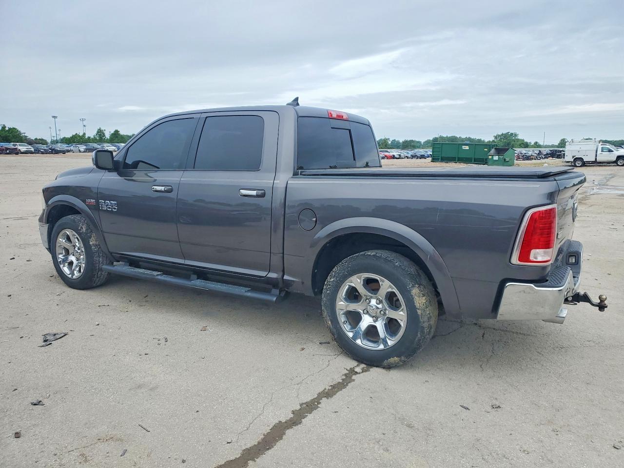 2017 Ram 1500 Laramie - Фото 2