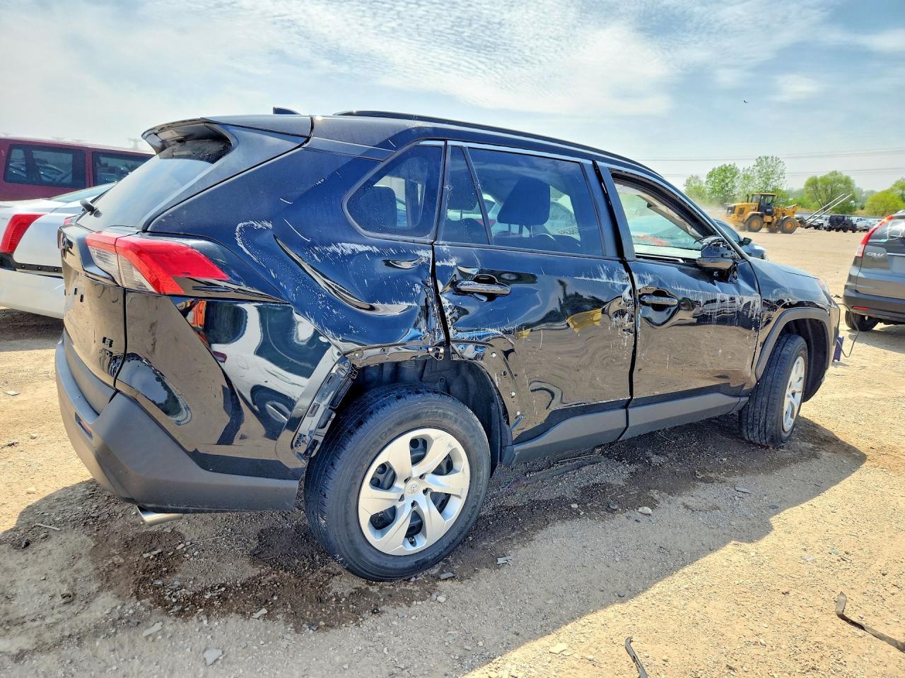 2021 Toyota Rav4 Le - Image 3