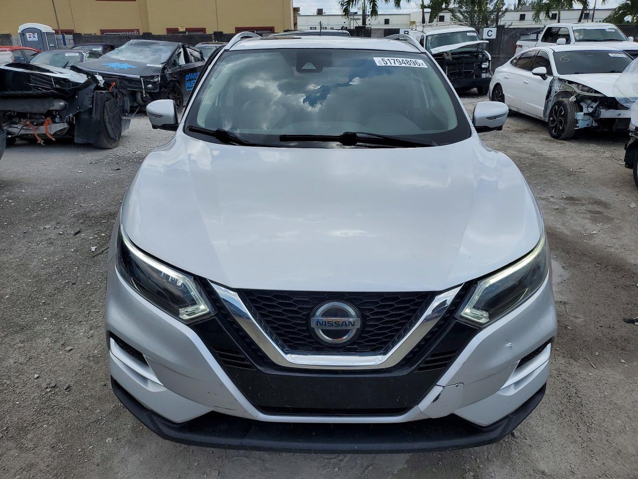 2017 Nissan Rogue Sport S - Фото 5
