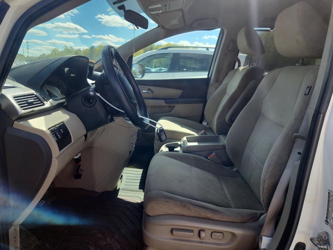 2016 Honda Odyssey Se - Фото 7