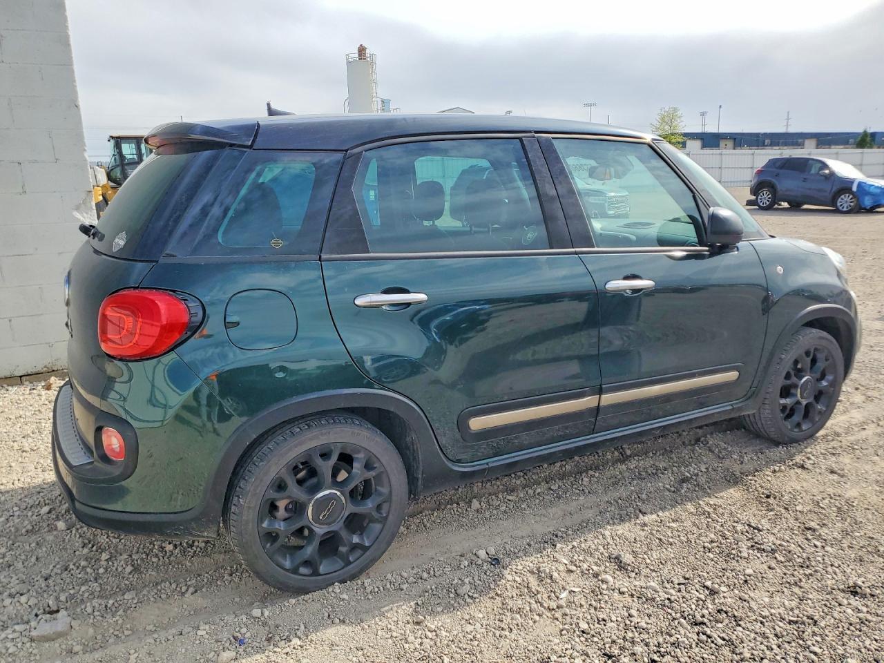 2017 Fiat 500L Trekking - Фото 3
