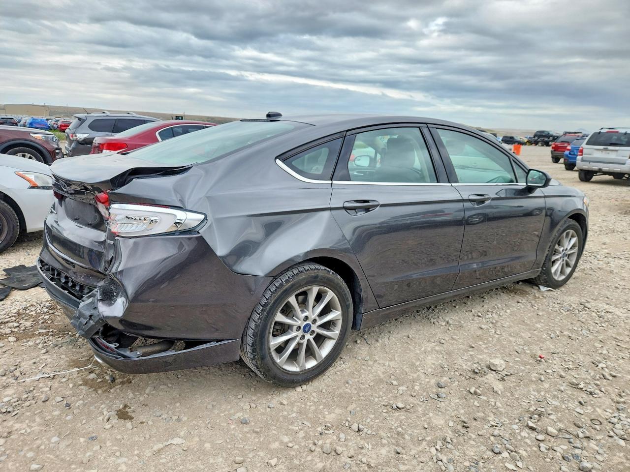 2017 Ford Fusion Se - Image 3