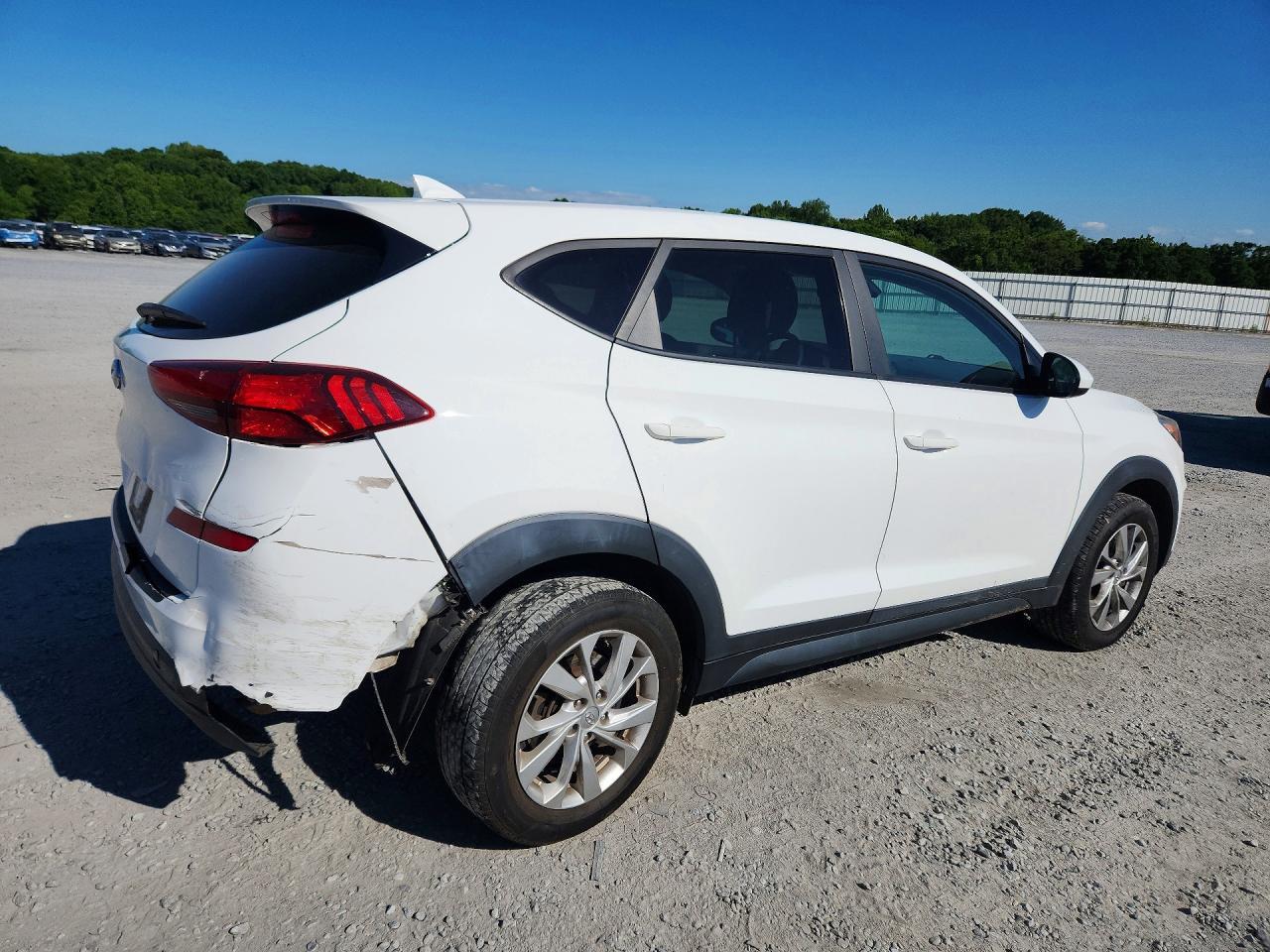 2020 Hyundai Tucson Se - Image 3