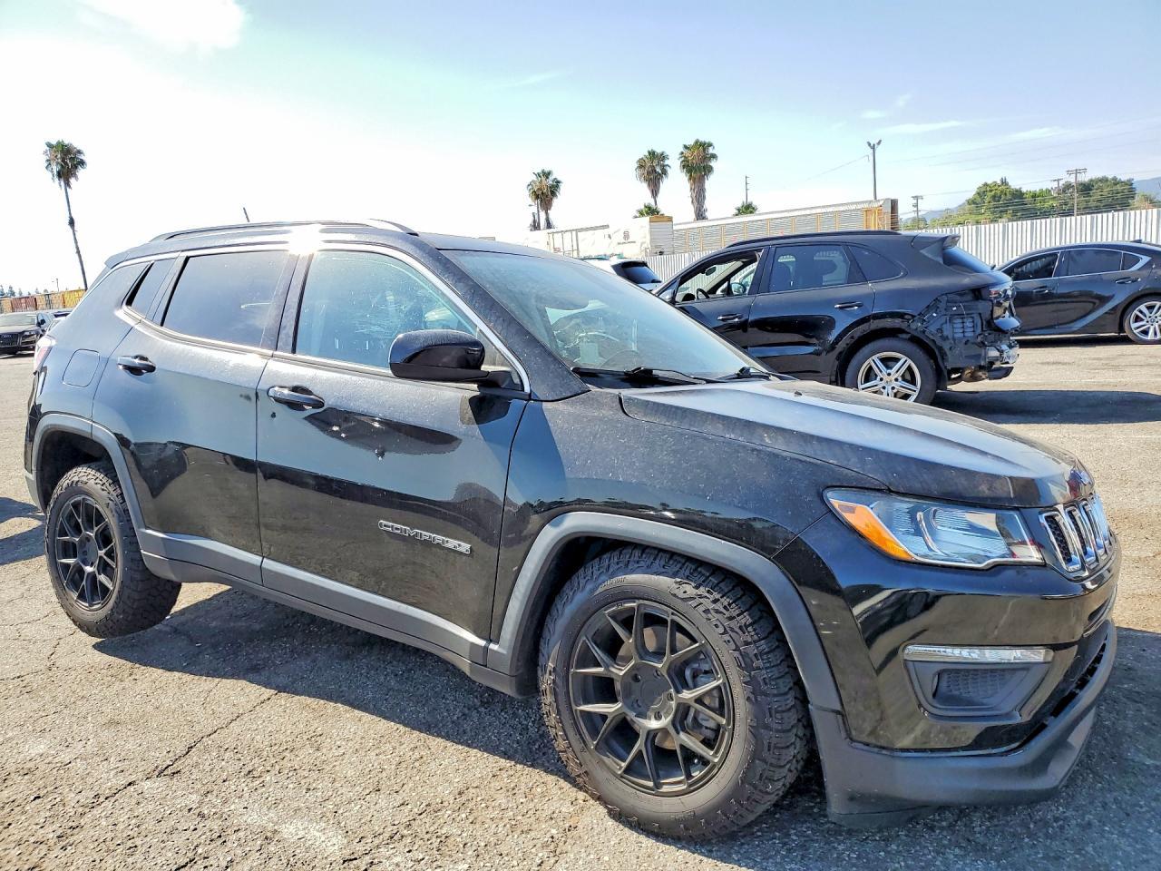 2020 Jeep Compass - Фото 4