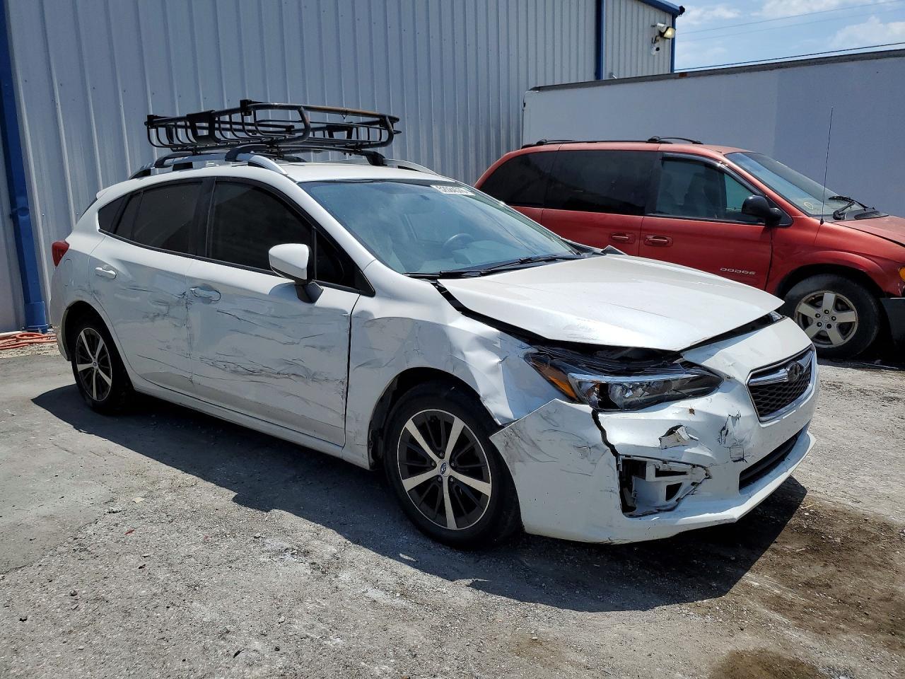 2019 Subaru Impreza Premium - Image 4